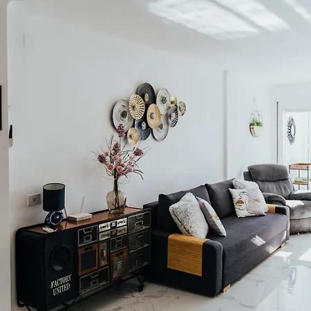 Welcs Duplex 056 Emp Frente El Mar * אמפוריבראבה